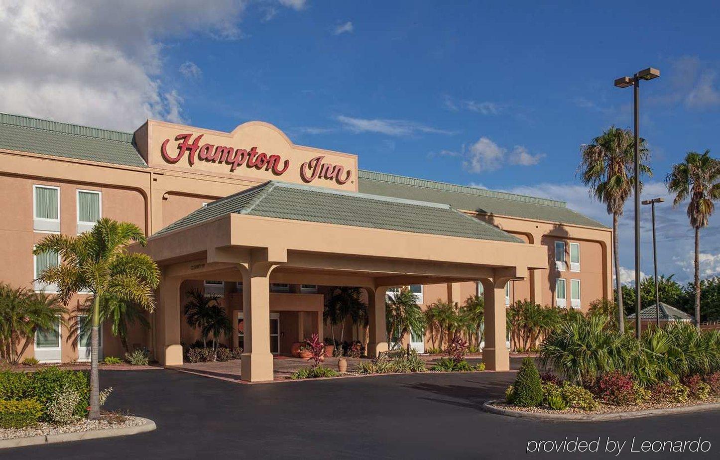 Hampton Inn Порт-Шарлотт Экстерьер фото