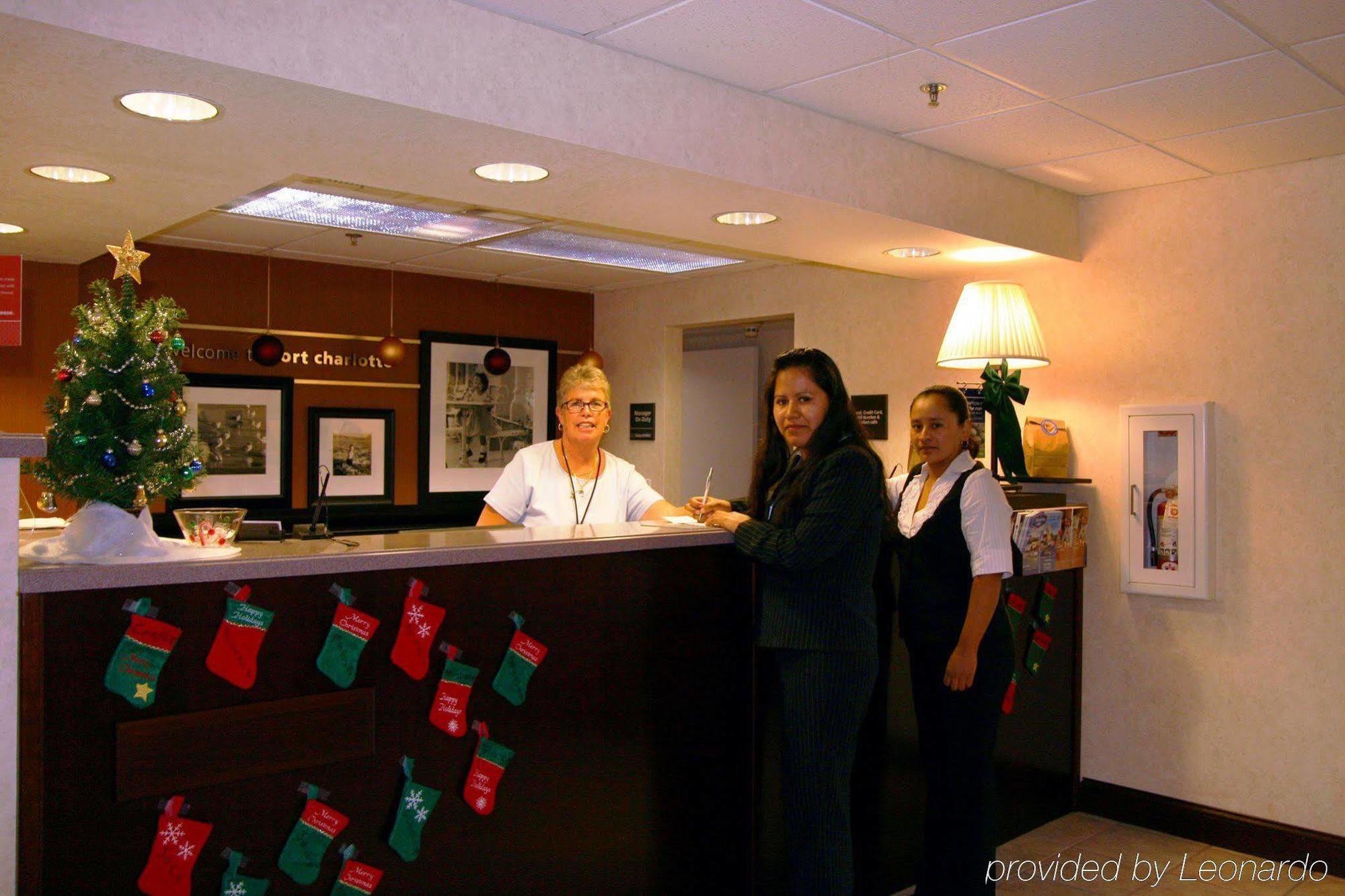 Hampton Inn Порт-Шарлотт Интерьер фото